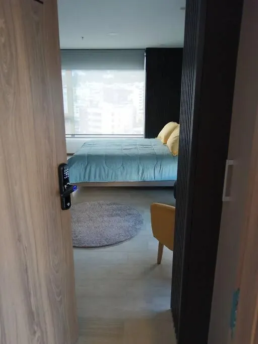 Apartment Hermoso Estudio En La Carolina Piso 13 Con Vista! Quito Ecuador