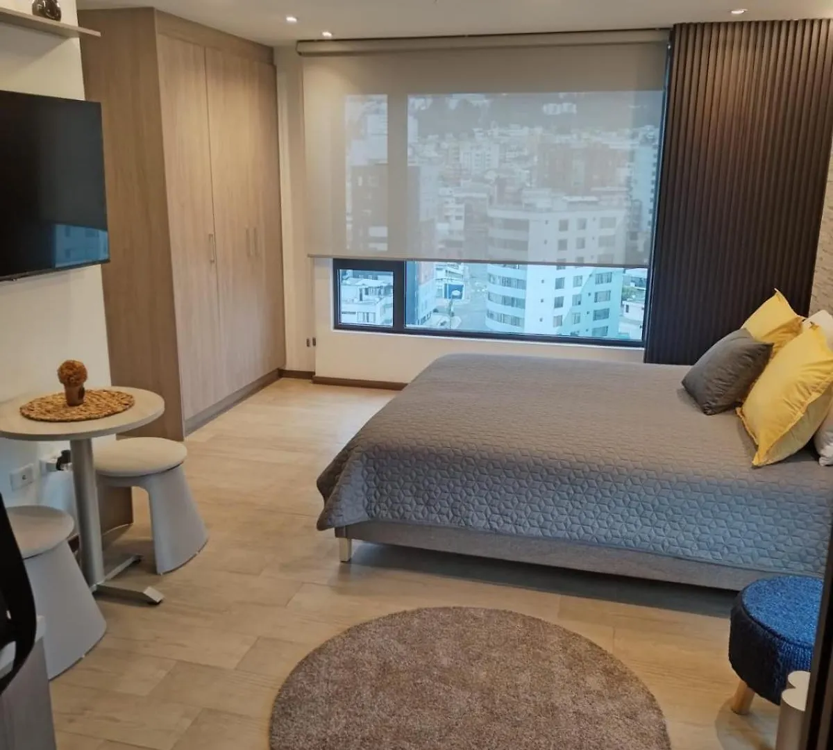 Hermoso Estudio En La Carolina Piso 13 Con Vista! Quito 0*,